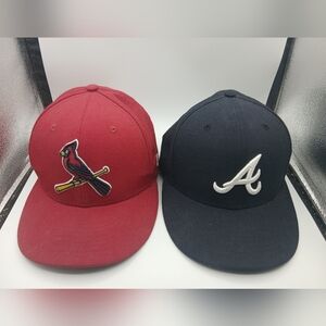 7 1/4 St. Louis Cardinals Red Snapback & Atlanta Braves Caps Set Of 2
